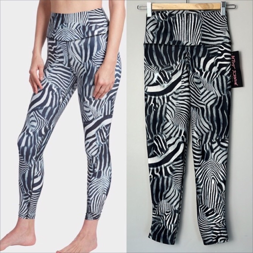 Betsey Johnson Performance Leggings